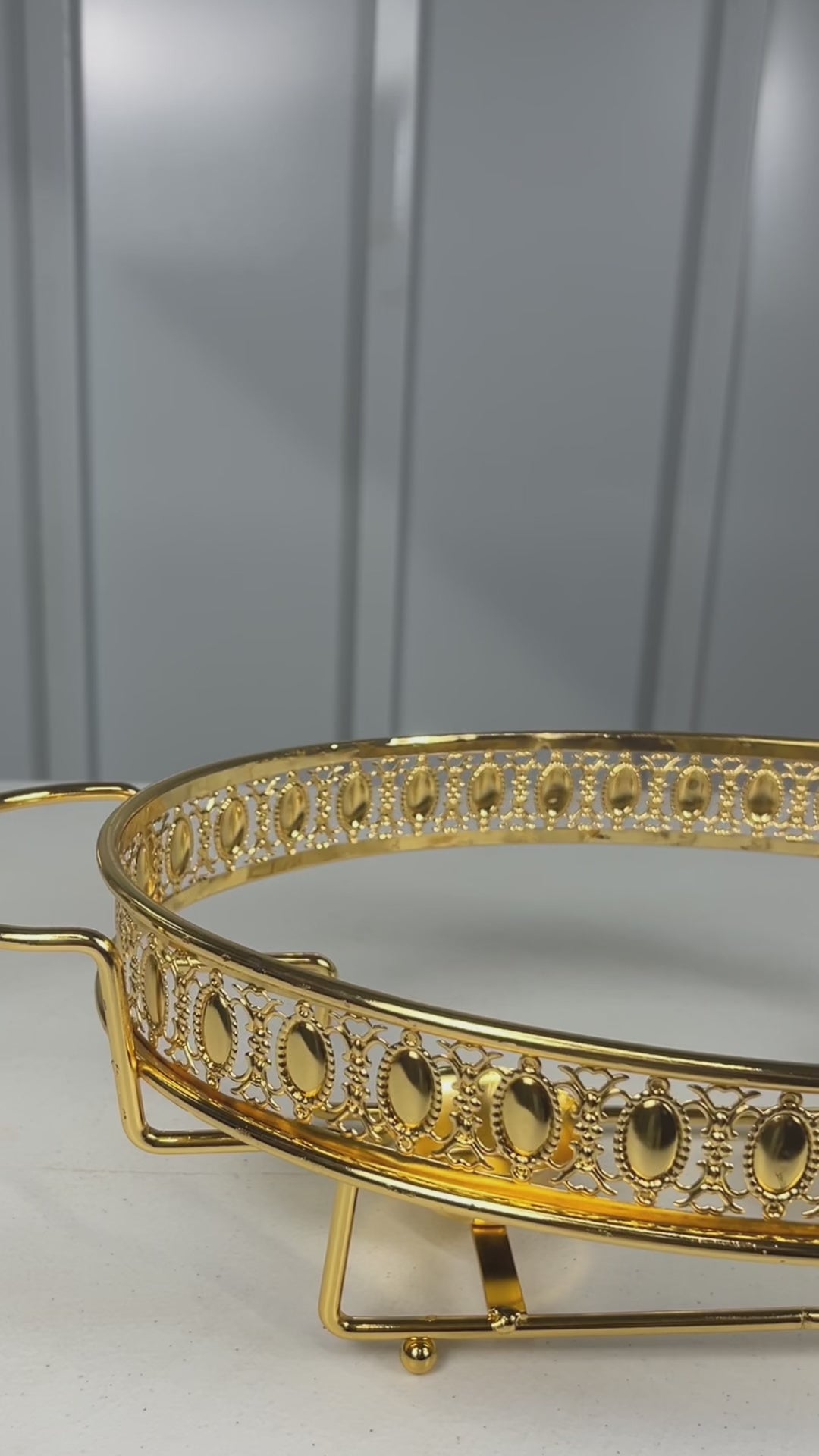 Video: gold oval Crystal Clear home chafing dish frame
